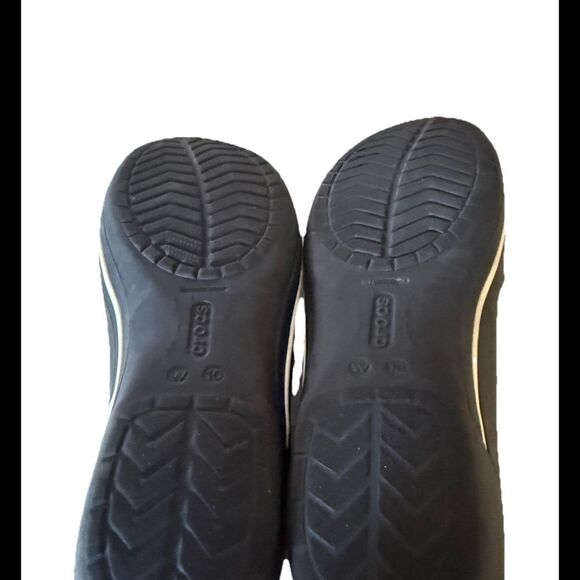CROCS Black Women’s Sandals Size 10 - Picture 8 of 8